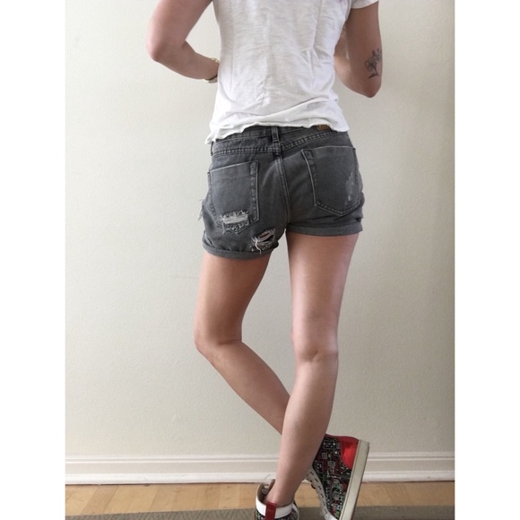 One Teaspoon Distressed Chargers - Picture 2 of 5